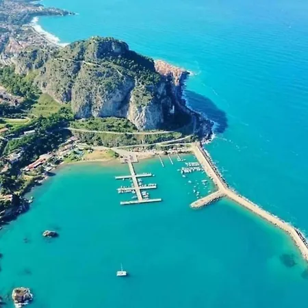 En..suite * Cefalu